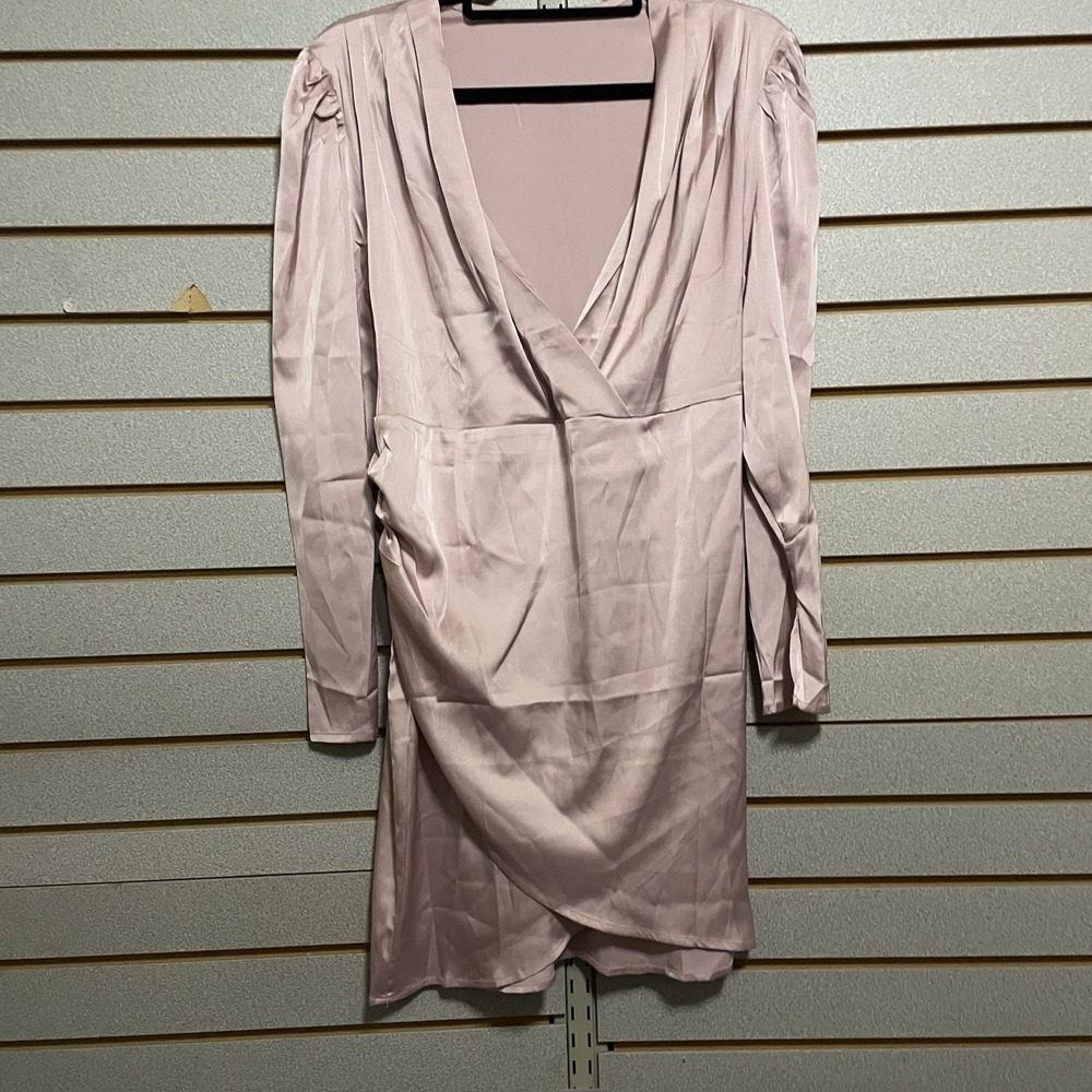New Boutique Dusty Pink Satin Long Sleeve Mini Dress Medium Tie Waist V Neck